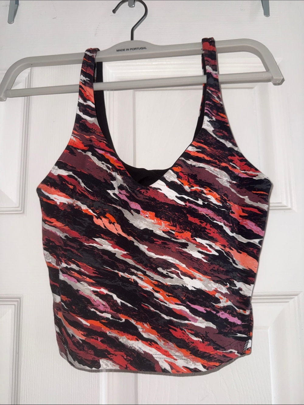 Women’s Multicolor Patterned Lululemon Tank Top - Black, Red & Pink
